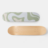 Retro Liquid Swirl Abstraktes Muster in Sage Green Skateboard (Horizontal)