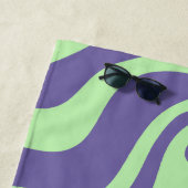 Retro Liquid Swirl Abstraktes Muster Lila Minze Strandtuch (Beispiel)