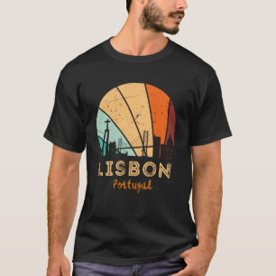 Retro Lissabon Sunset Skyline Landschaft Lissabon T-Shirt