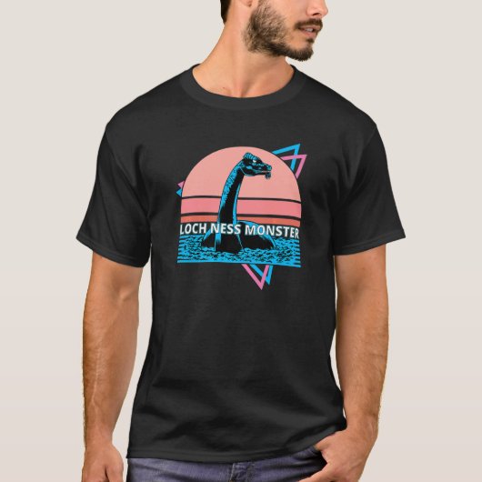 Retro Loch Ness Monster Cryptid Nessie Vaporwave T-Shirt (Vorderseite)