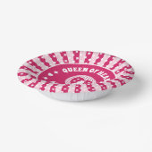 Retro Magenta Königin des Herzens Geburtstag Pappteller (Gewinkelt)