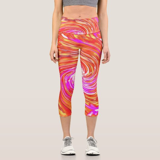 Retro Magenta und Herbstfarben Blumenwirbel Capri Leggings (Vorderseite)