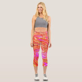 Retro Magenta und Herbstfarben Blumenwirbel Capri Leggings (Vorderseite)