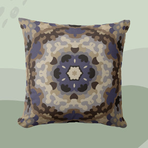 Retro Mandala Blume Blue Tan and Brown Kissen