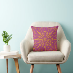 Retro Mandala Boysenberry Throw Pillow Kissen