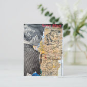 Retro-Mann arbeitet Mixed-Media-Collage Postkarte (Stehend Vorderseite)
