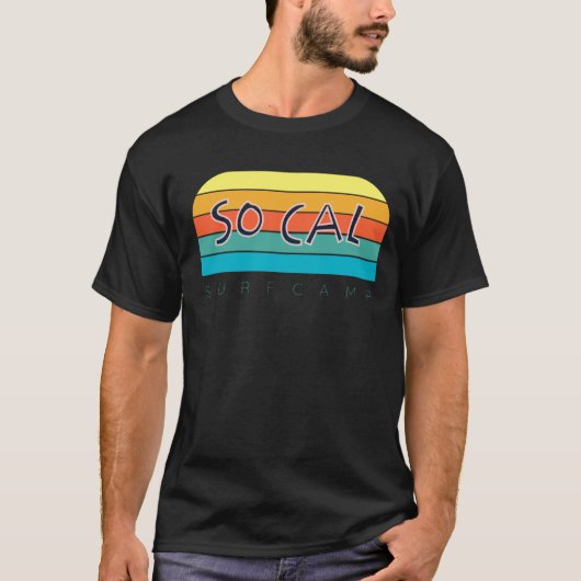 Retro mehrfarbige Grafik - So Cal Surf Camp - T-Shirt (Vorderseite)