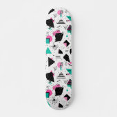 Retro Memphis Geometric Pattern Skateboard (Vorne)