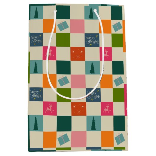 Retro Merry and Bright Christmas Wrapping Paper Mittlere Geschenktüte (Vorderseite)