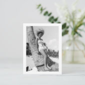 Retro Miami Beach Lady Fotograf 1950er Postkarte (Stehend Vorderseite)