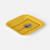 Retro Microphone on Bold Yellow Pappteller (Gewinkelt)