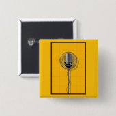 Retro Mikrofon auf kräftigem Gelb Button (Vorne & Hinten)
