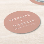 Retro Minimalistisch Dusty Rose Schreibmaschine Ho Runder Pappuntersetzer<br><div class="desc">Retro Minimalistische Schreibmaschine Schriftart Custom Wedding Round Paper Untersetzer in Dusty Rose mit White Typografy</div>