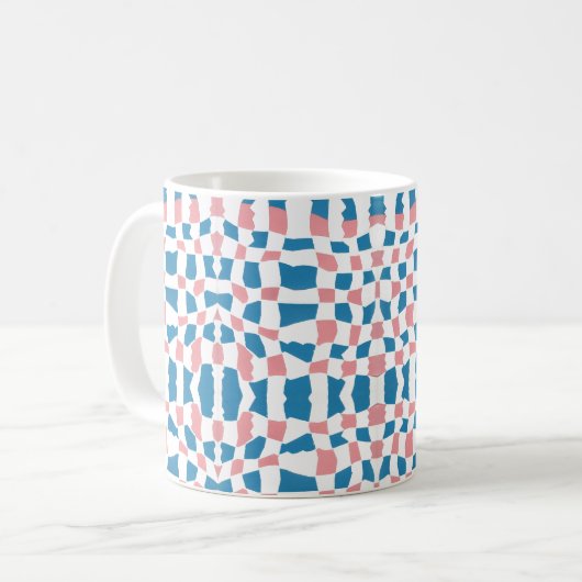 Retro Mod Pink Blue Checkerboard Abstrakt Kaffeetasse (Vorderseite Links)