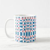 Retro Mod Pink Blue Checkerboard Abstrakt Kaffeetasse (Links)