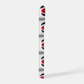 Retro Mod Zig Zag Muster Rote Schwarze Kunst iPhone 15 Hülle (Rechte Seite)