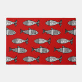 Retro Modern Fish, Deep Red & Grey / Grau Fußmatte (Vorderseite)