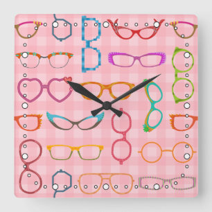Retro Modern Hipster Eyeglasses Pink Gingham Quadratische Wanduhr