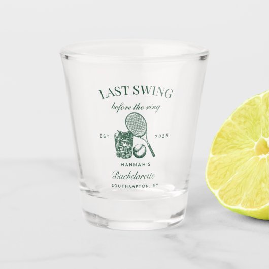 Retro Modern Tennis Party Bachelorette Schnapsglas (Vorderseite)