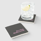 Retro-moderner bearbeitbarer Text | Schwarz & Pink Steinuntersetzer (Seitenansicht)