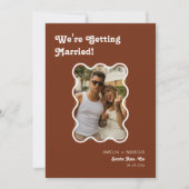 Retro Modernes Schachbrett Terracotta Save the Dat Einladung (Vorderseite)