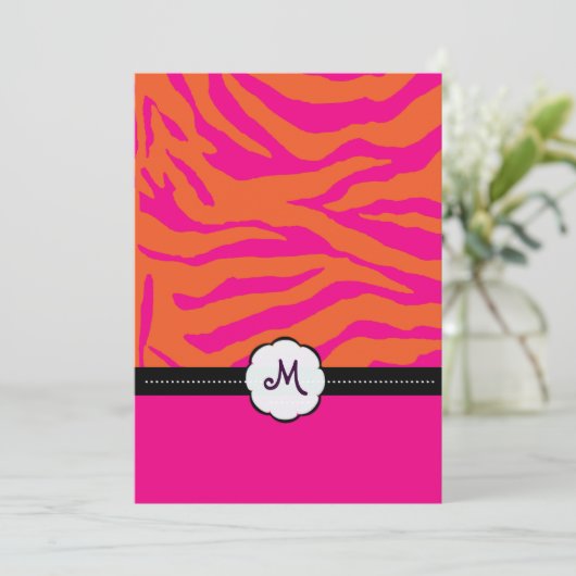 Retro/Monogramm/Zebrastreifen zum Hochzeitseinlade Einladung (Stehend Vorderseite)