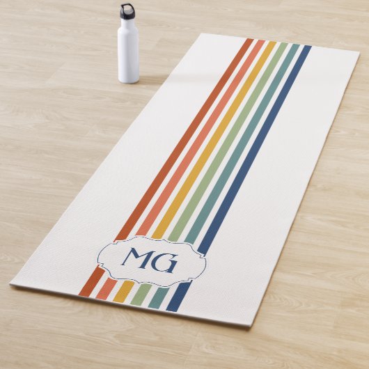 Retro Monogrammed Minimalist Stripes Yogamatte (Beispiel)