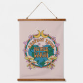 Retro Mother Earth Graphic der 70er Wandteppich Mit Holzrahmen (Vorderseite)