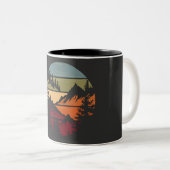 Retro Mountain Sunset Outdoor Wandergeschenk Zweifarbige Tasse (VorderseiteRechts)