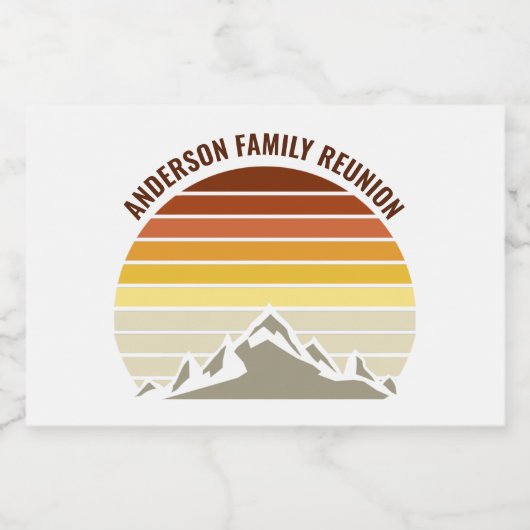 Retro Mountain Sunset Party Custom Mini Schaumweinetikett (Einzelnes Label)