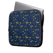 Retro Mushroom Vibes Laptopschutzhülle (Vorderseite Links)