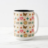 Retro-Muster 01 Zweifarbige Tasse (VorderseiteRechts)