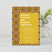 Retro Muster kühne Typografie Yellow Wedding Invi Einladung (Stehend Vorderseite)