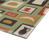 Retro-Muster mit Geschirr zum Frühstück Schneidebrett (Ecke)