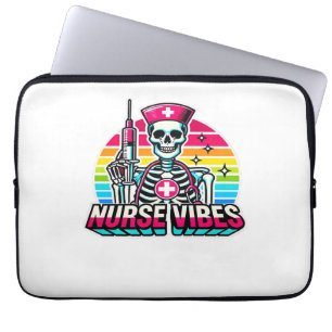 Retro Neon Skeleton Nurse - Funny Spooky Medical D Laptopschutzhülle