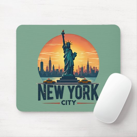 Retro New York City Skyline mit Freiheitsstatue Mousepad (Mit Mouse)