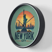 Retro New York City Skyline mit Freiheitsstatue Uhr (Winkel)