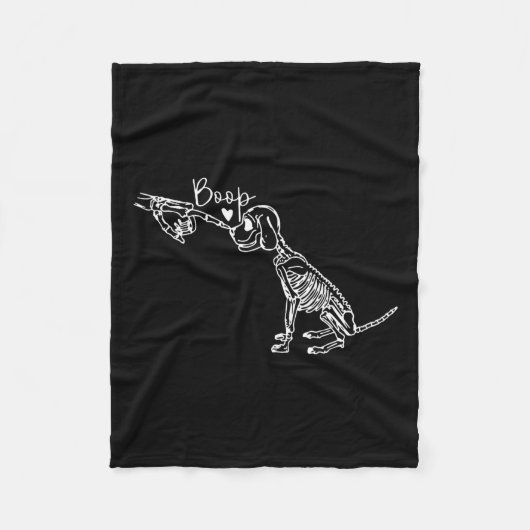 Retro Niedlich Skeleton Hand Boop Dog Funny Hallow Fleecedecke (Vorderseite)