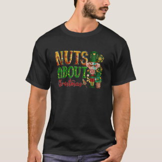 Retro Nüsse über Weihnachten Funny Nutcrackers Mat T-Shirt