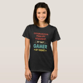 Retro Occupational Therapy Assistant By Day Gamer  T-Shirt (Vorne ganz)
