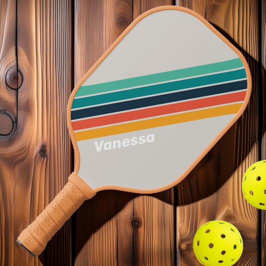 Retro Ocean Rainbow Streifen mit Namen Pickleball Schläger