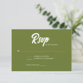 Retro Olive green Minimalist Checkered Wedding RSVP Karte (Stehend Vorderseite)