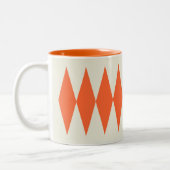 Retro Orange Diamond Muster Zweifarbige Tasse (Links)