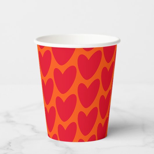 Retro Orange Groovy Red Hearts Name über Monogramm Pappbecher (Rückseite)