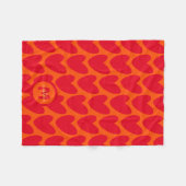 Retro Orange Groovy Rote Herzen Name Über Monogram Fleecedecke (Vorderseite (Horizontal))