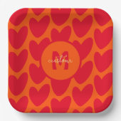 Retro Orange Groovy Rote Herzen Name Über Monogram Pappteller (Vorderseite)