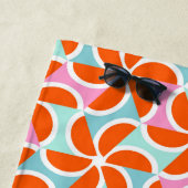 Retro orange Keil-Muster Strandtuch (Beispiel)