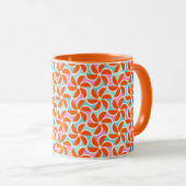 Retro orange Keil-Muster Tasse (VorderseiteRechts)