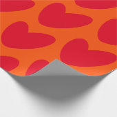 Retro Orange mit Groovy Red Hearts Geschenkpapier (Ecke)