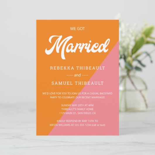 Retro Orange Rosa Farbblock Hochzeitsklotz Lässige Einladung (Stehend Vorderseite)